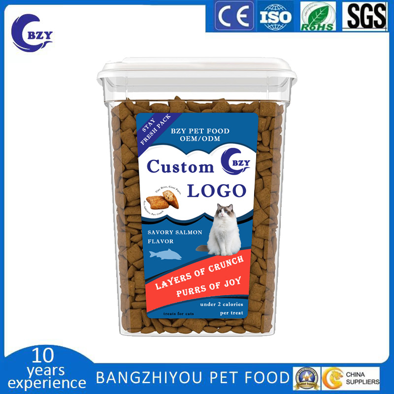 Classic Crunchy and Soft Salmon Flavor 16 Oz. (453.6g) Tub Cat Treats