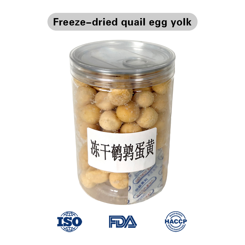 Freeze-Dried Pet Treats in Various Flavors: Chicken, Beef, and Tuna.