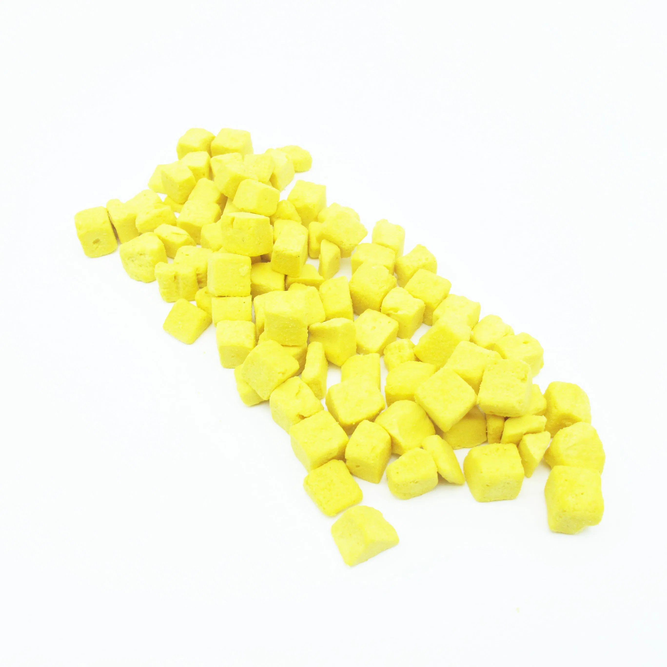 Ezchong Pet Factory Products Freeze-Dried Beef Egg Yolk Cat Snack Dog Treat Pet Feeding Food