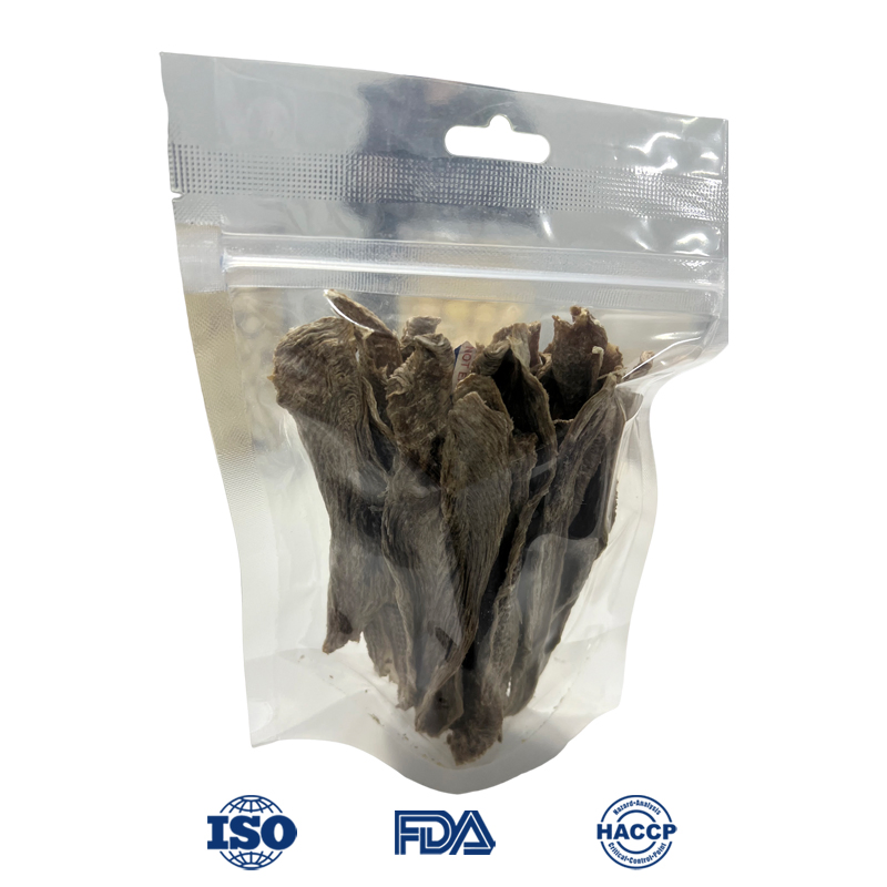 Freeze-Dried Pet Treats in Various Flavors: Chicken, Beef, and Tuna.