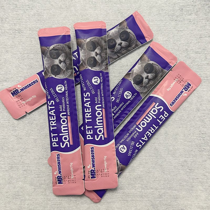 Wet Organic Pet Treats for Cats with Beef and Tuna