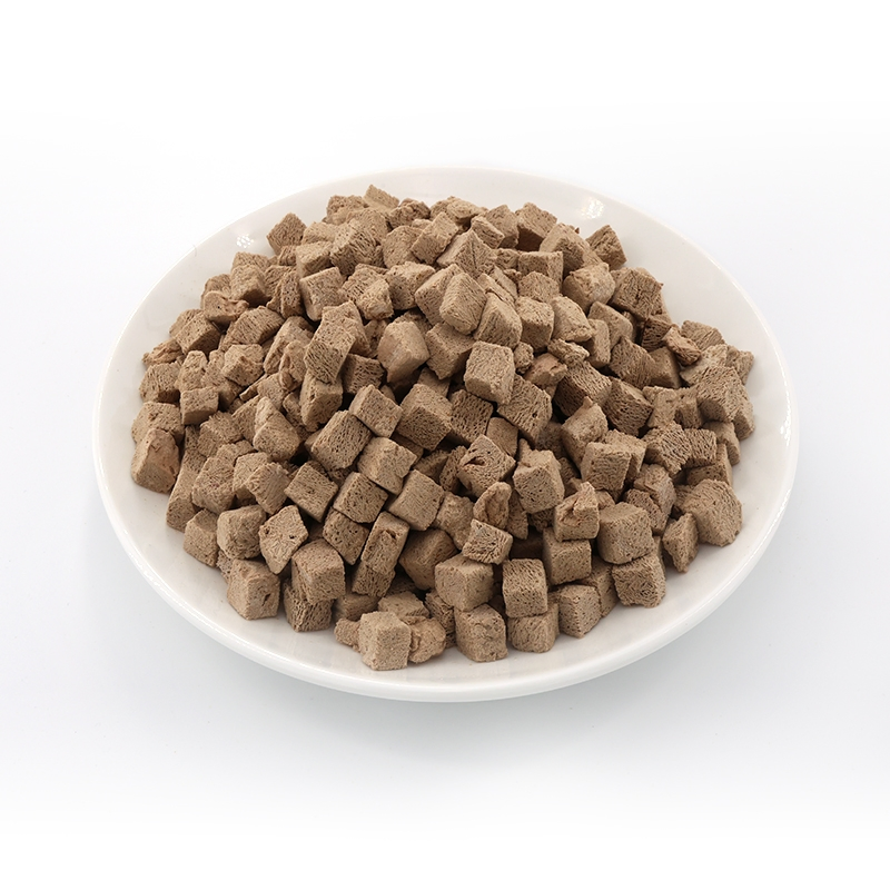 OEM ODM 100% Natural Freeze-Dried Beef Liver Cube Healthy Dog Treats Pet Snacks