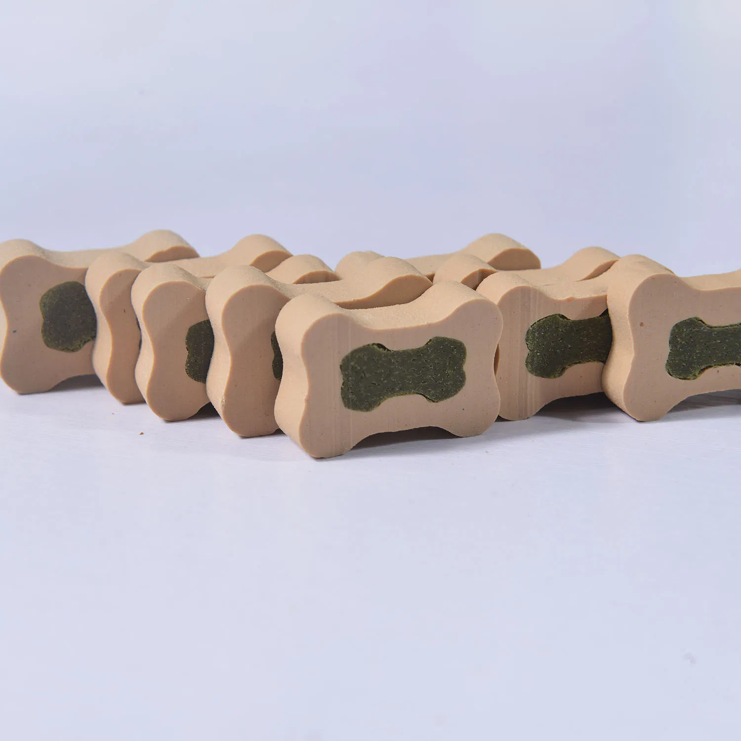 Dog Food 100% Natural Dried Mint Flavour Bone Shape Slice Dog Treats for Training Reward