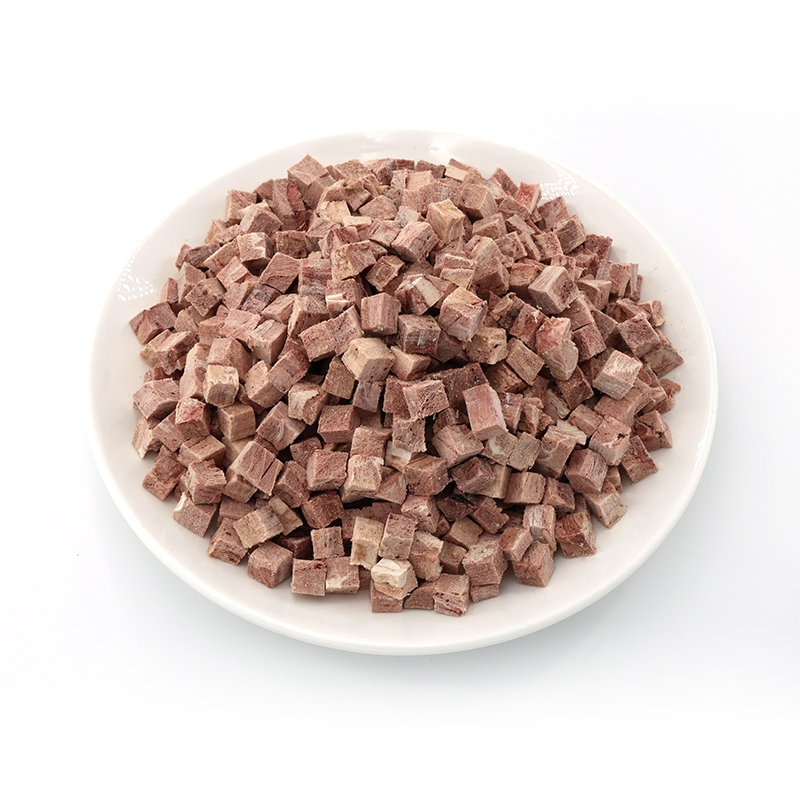 OEM ODM 100% Natural Freeze-Dried Beef Liver Cube Healthy Dog Treats Pet Snacks