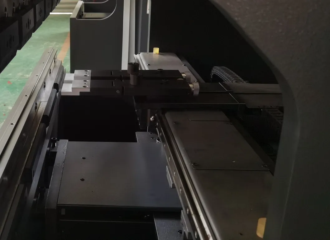 High precision backgauge