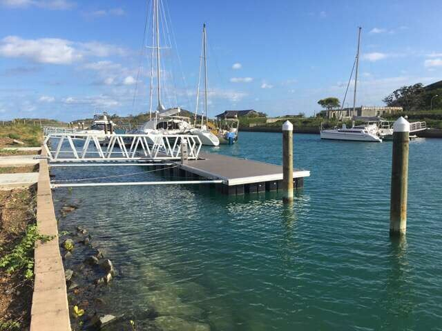 Aluminum Platform Floating Stage with Adjustable Legs Aluminum Stationary Dock for Lakes