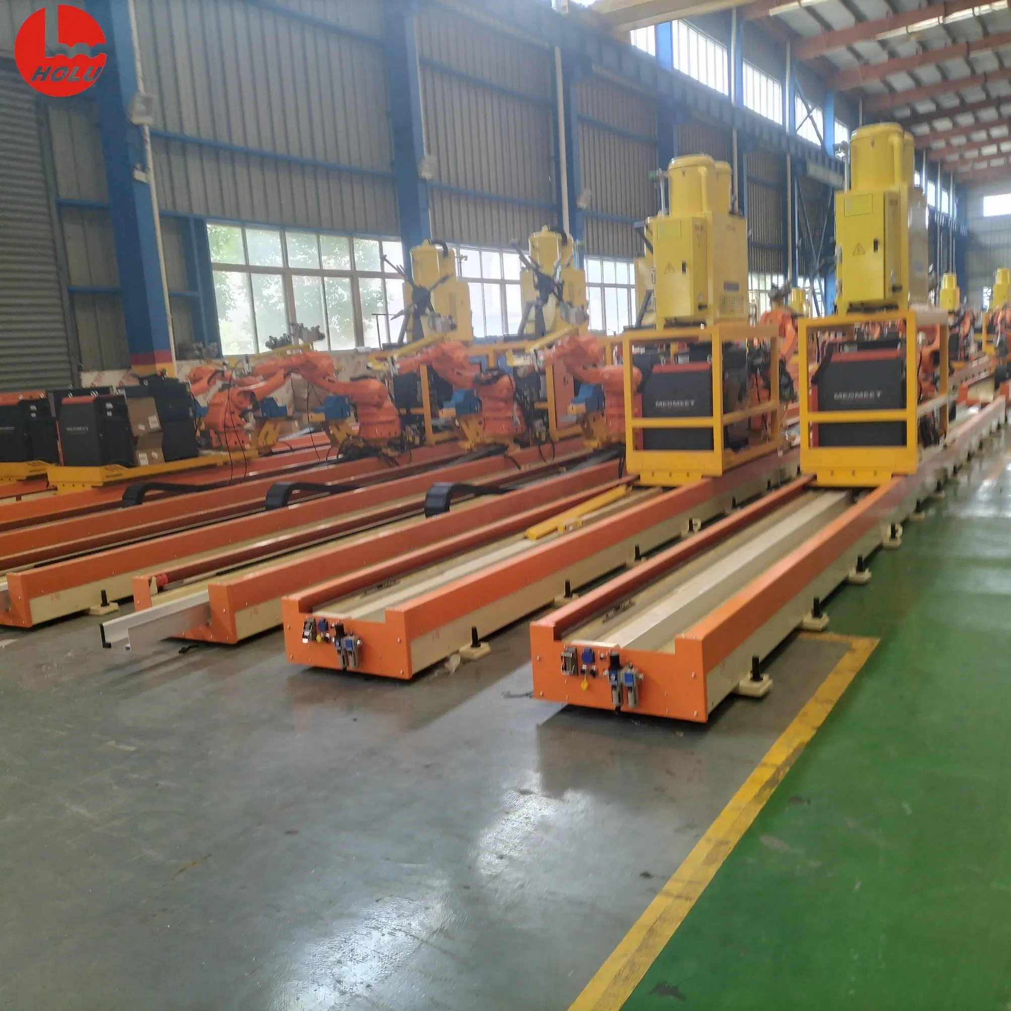 Smart Collaborative Welding Robot with Programmable Path for Customized Metal Fabrication Tasks