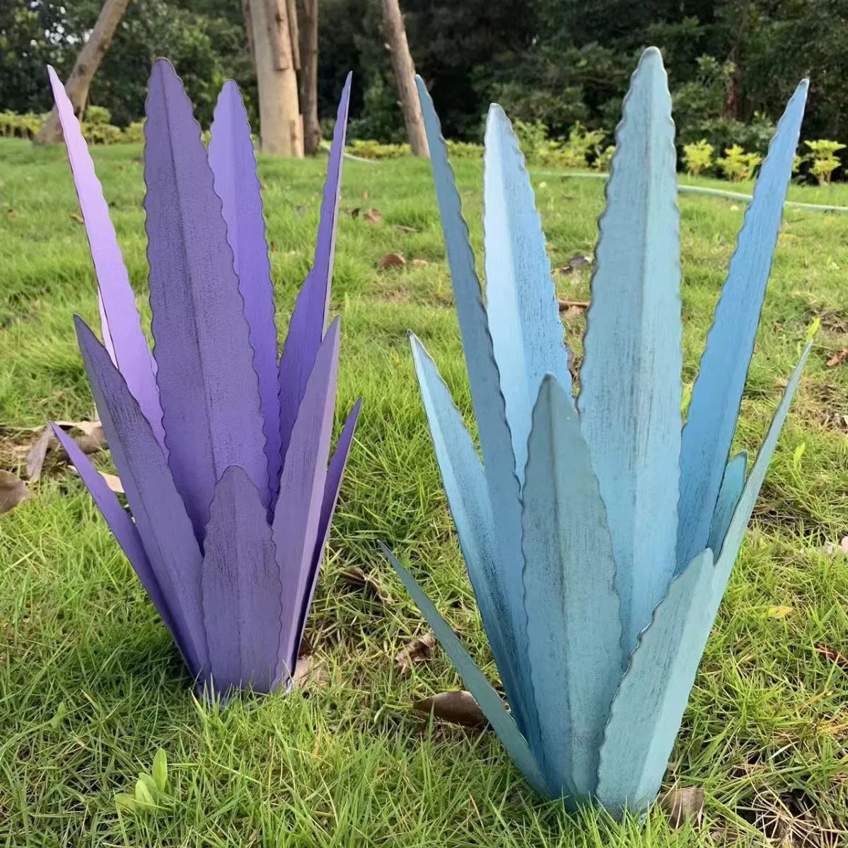 Large Tequila Rustic Sculpture Wind Resistant Metal Agave Plants Garden Art for Outdoor Home Decor Garden Lawn Ornament Gift