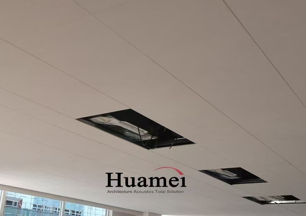 Smartsoundfiber Advanced Fiberglass Ceiling with Bio-Inspired Dynamic Noise Masking Technology
