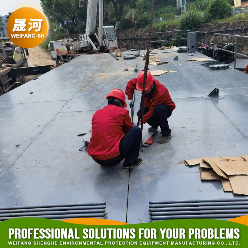 Transportation Ferry for Loading and Unloading Platform