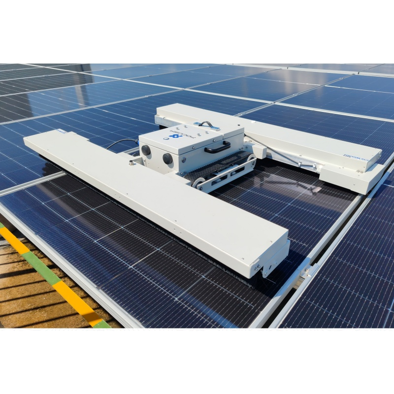Rooftop Brush-Speed Auto-Adjust PV Trackless Cleaning Ai-Vision Robot