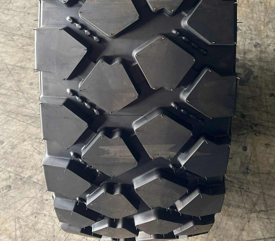 255/100r16 Best Natural Rubber, Competitive Price and Top Quality.