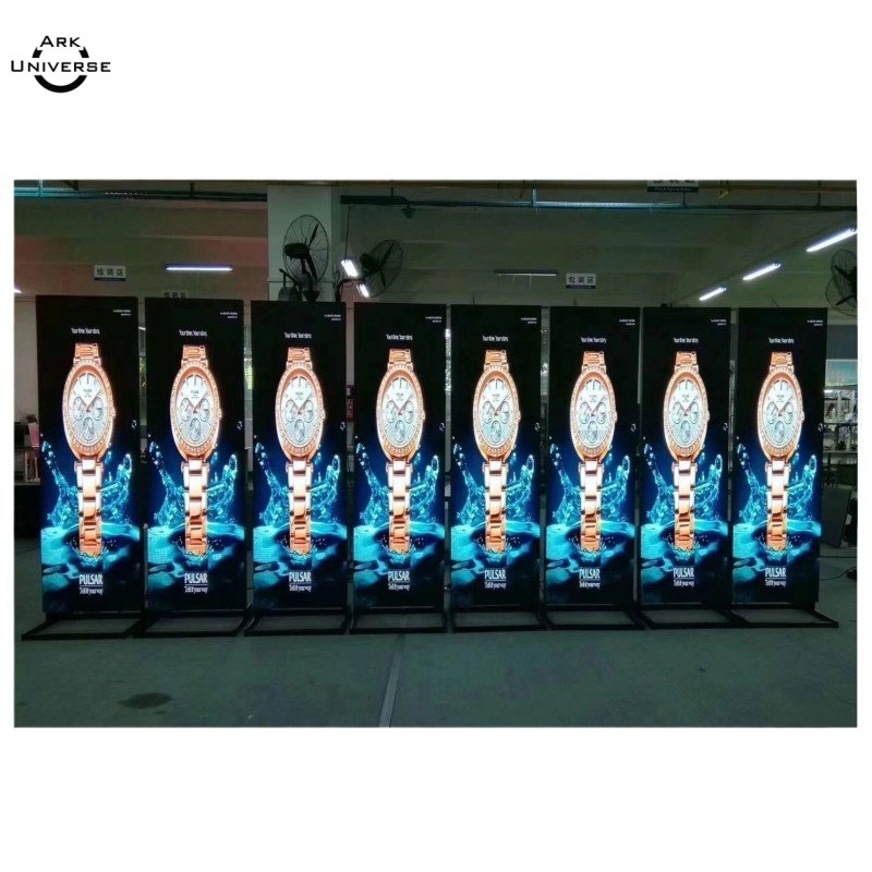 Underwater LED Screen: Poolside &amp; Aquarium Advertising with IP68 Protection