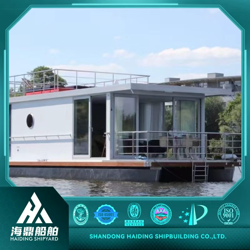 Customizable Modular Houseboat Kits for DIY Assembly Houseboat