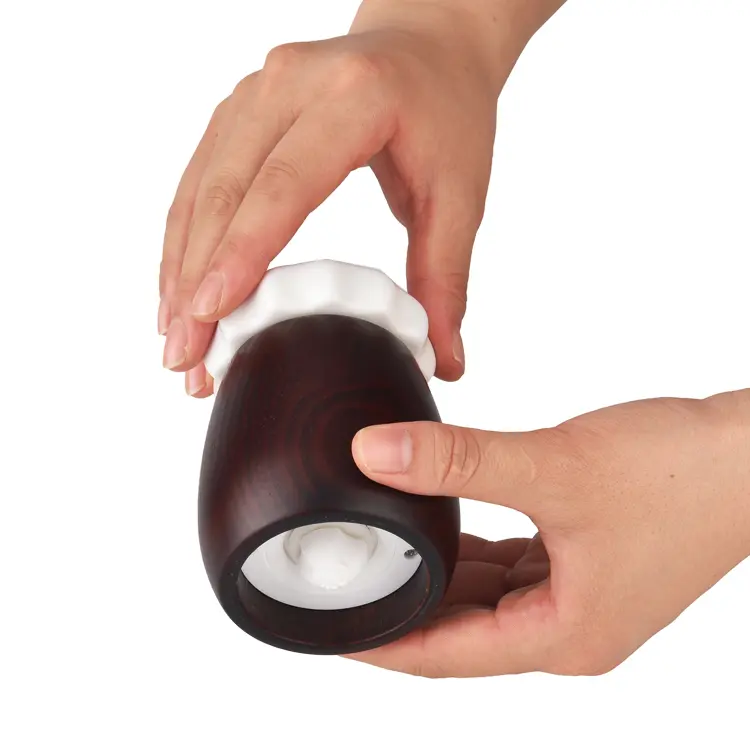 Wholesale Stylish Wooden Spice Grinder