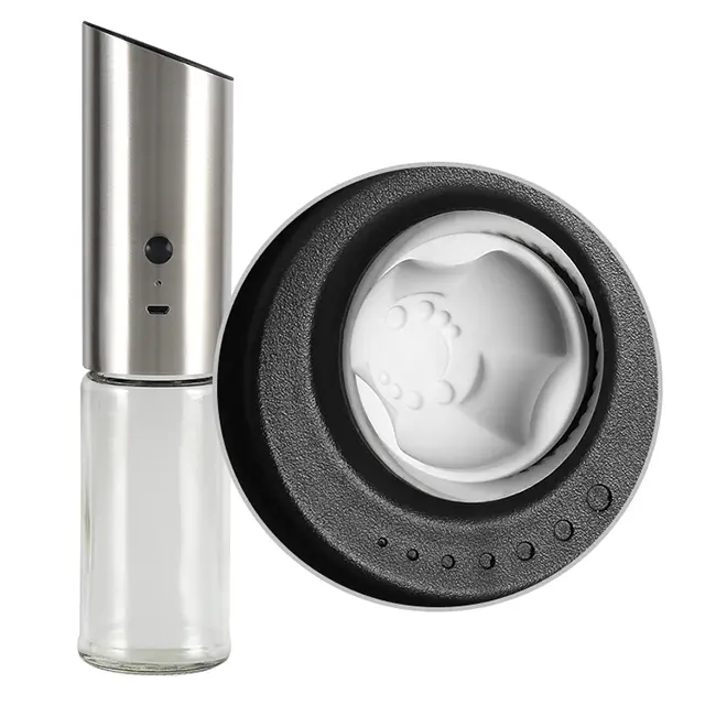 Electric salt and pepper mill outdoor barbecue application