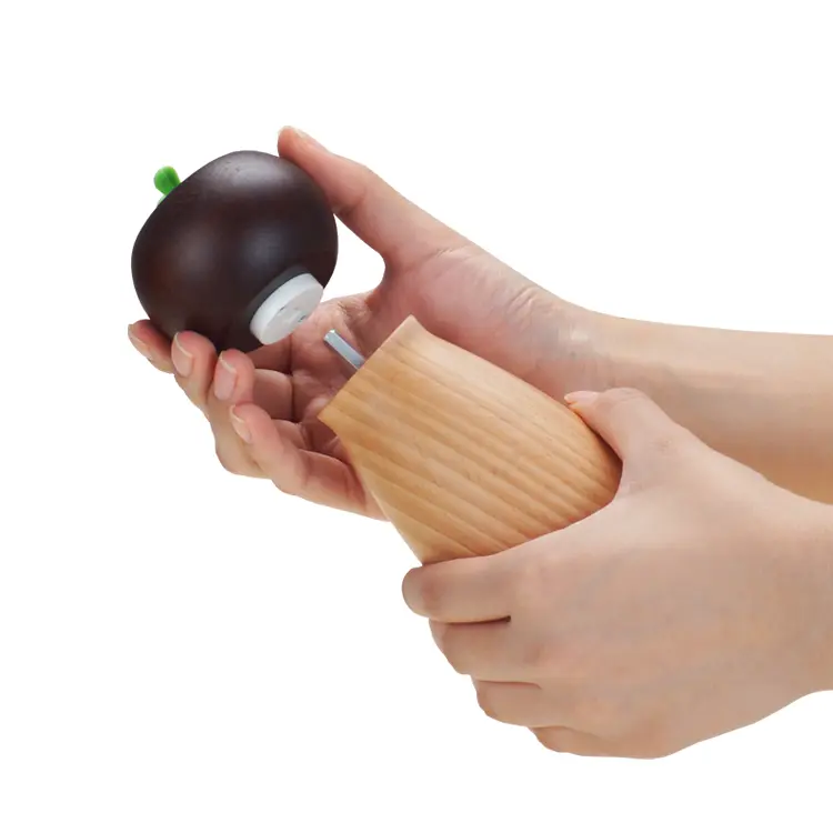 ODM Custom Cute Wooden Pepper Mill