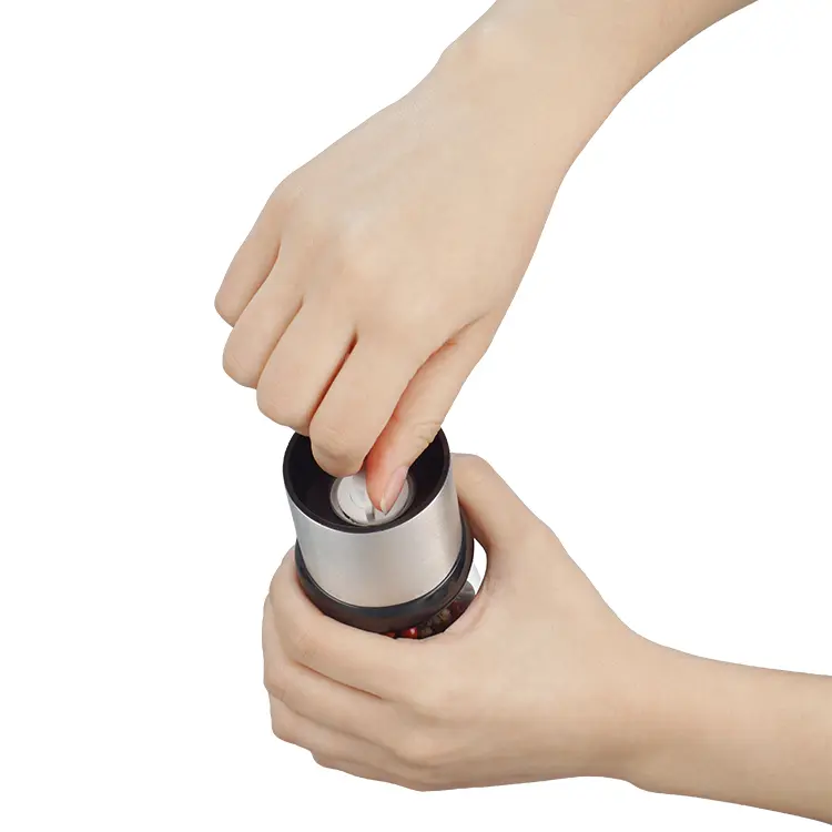 Customized Metal Modern Salt Pepper Grinder 3