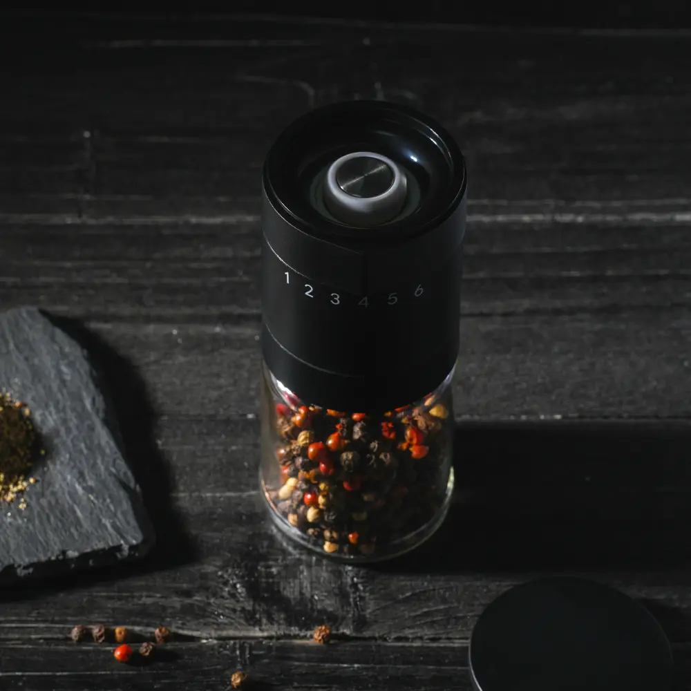 Custom Fancy Refillable Salt and Pepper Grinder