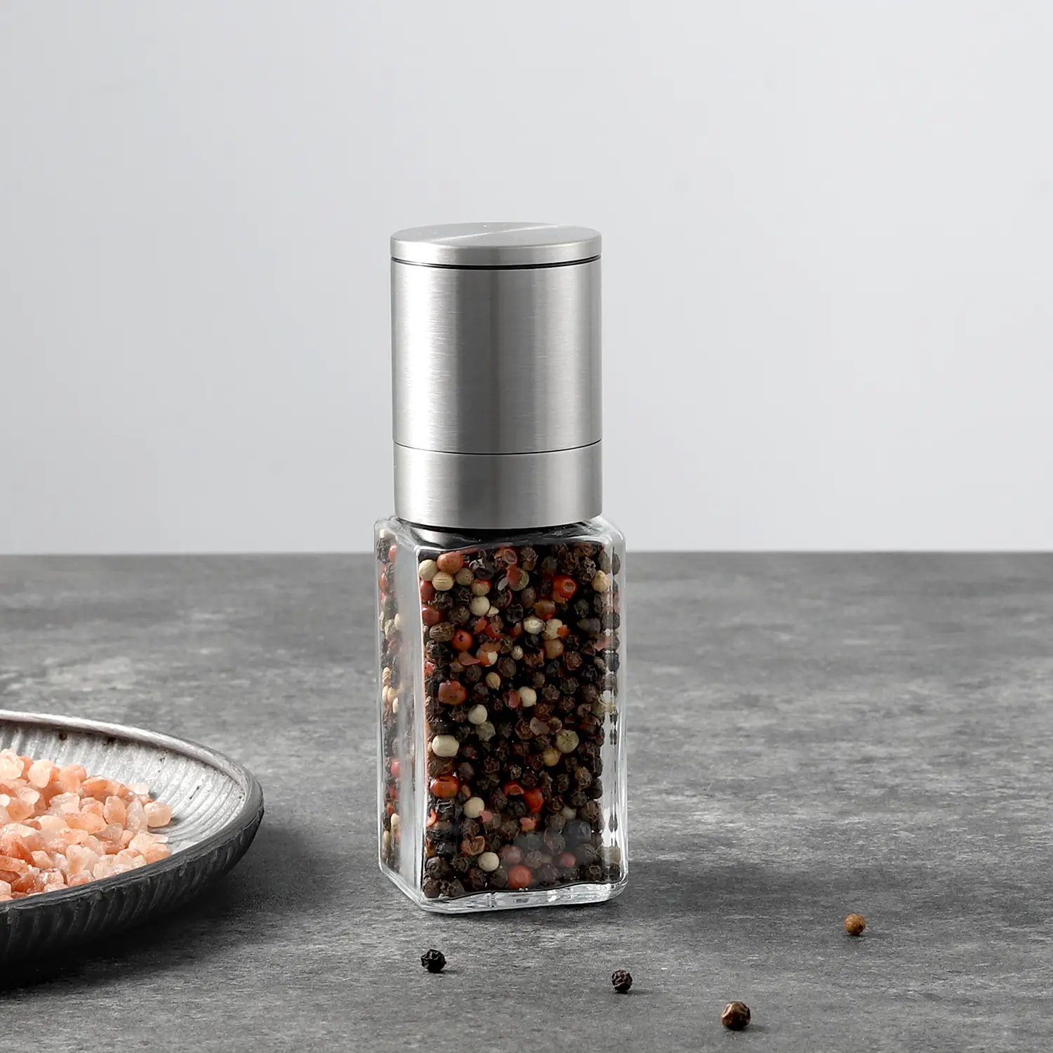 Wholesale Salt and Pepper Grinder with Square Glass Bottle 