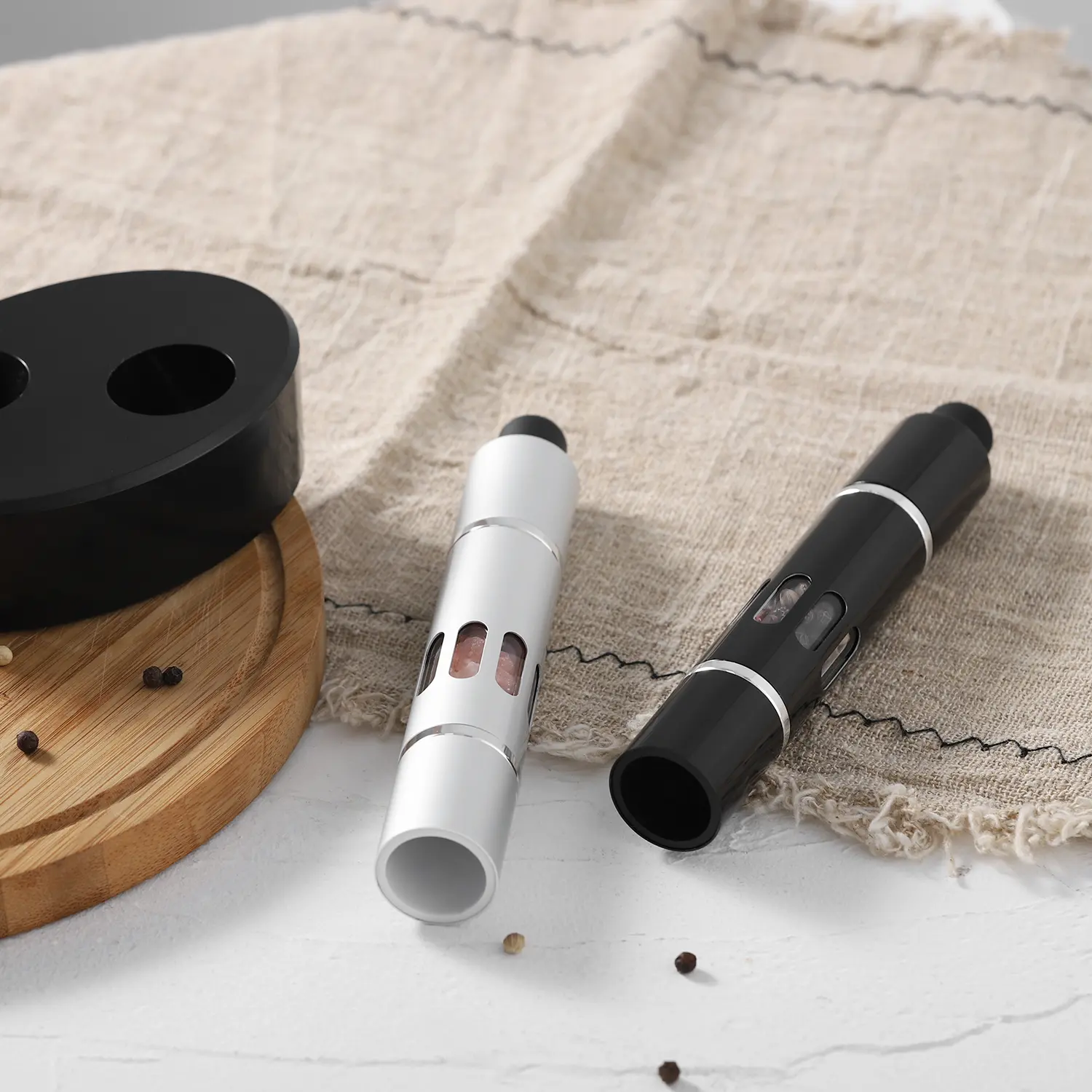 Compact Spice Grinder Size and Portability