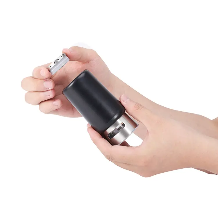 Wholesale Salt and Pepper Shakers Materials