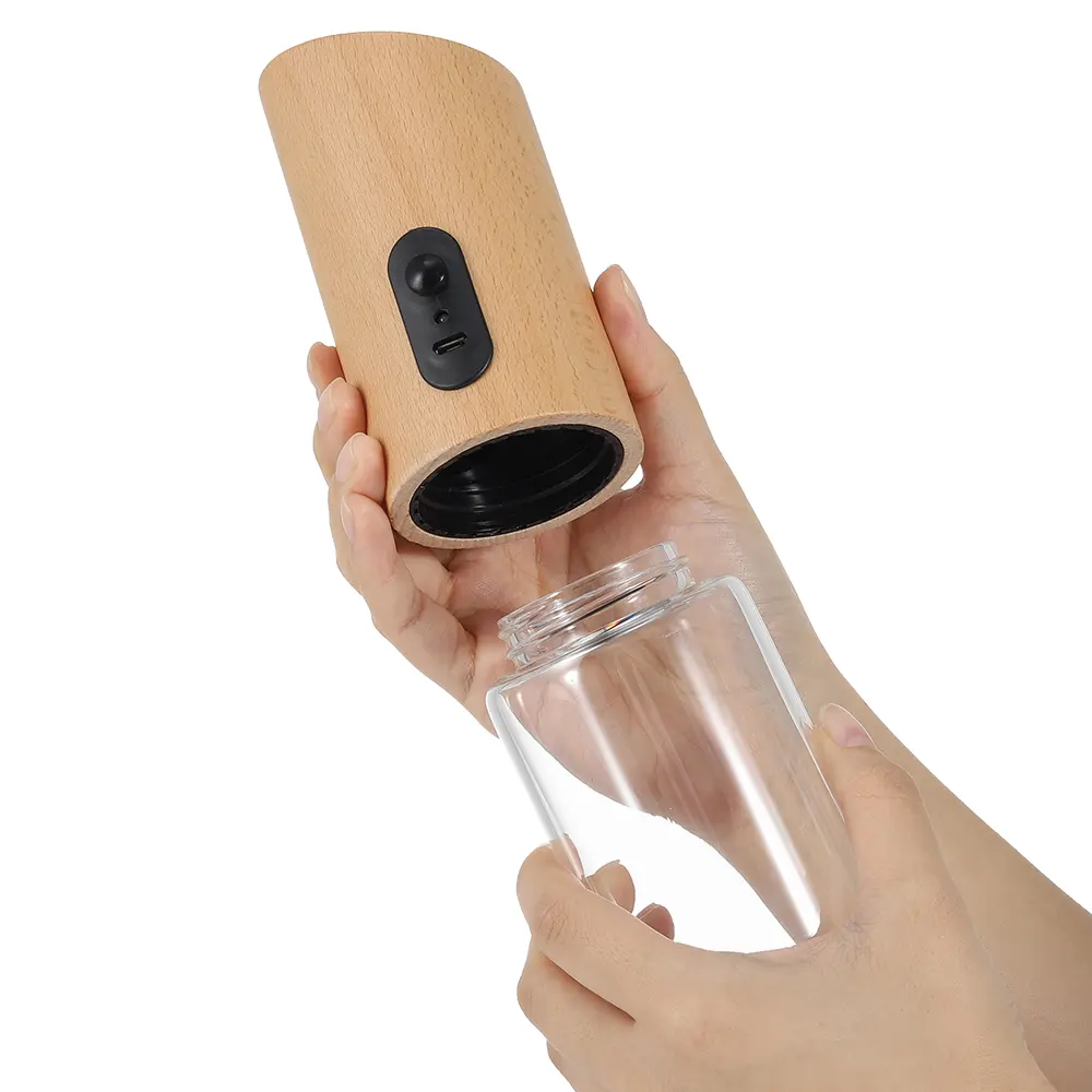 ODM Customized Gravity Wooden Pepper Mill 2