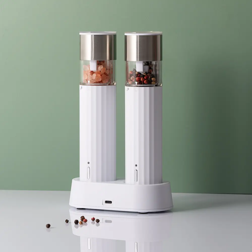 Custom Electric Salt and Pepper Grinder Set with Wireless Charging Base