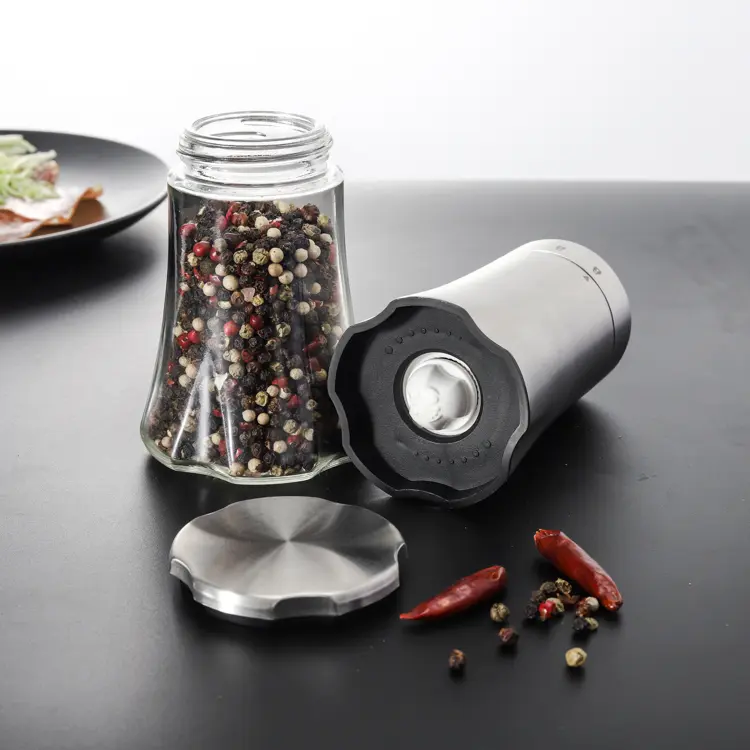 Gravity Pepper Mill operation