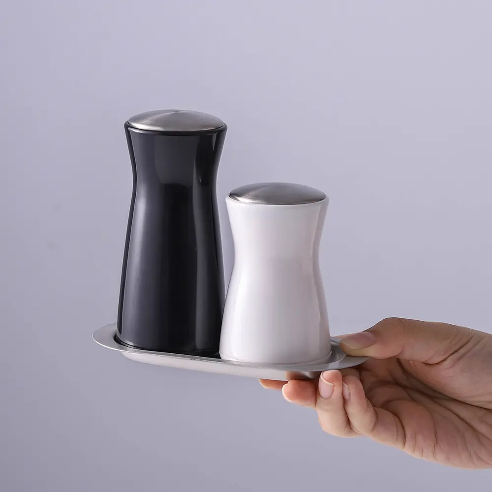 Famous IF Design Award Plastic Spice Shakers Container Set Manufacturers, Factories