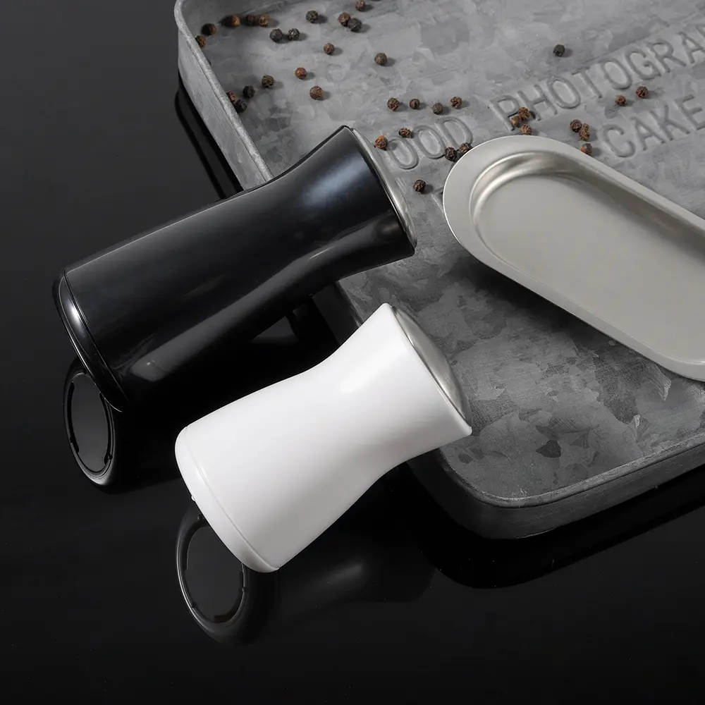 BPA-Free Materials Jar Detail