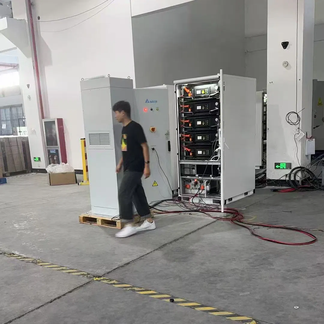Gabinete Externo Bess Bateria 100kwh 200kwh 261kwh Solar Lítio LiFePO4 Sistema de Armazenamento de Energia Ess