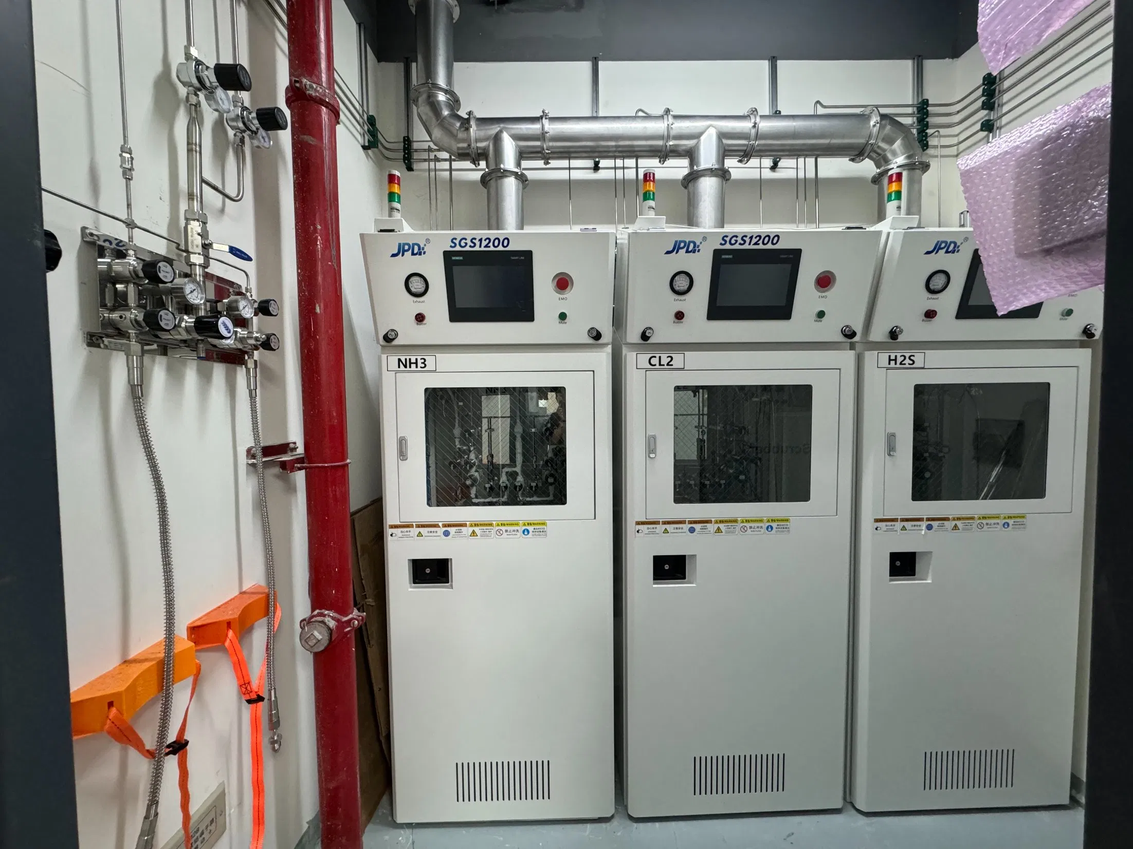 Sistema de Manifold de Aço Inoxidável, Armário de Válvula Automática para Entrega de Gás de Ultra Alta Pureza em Semicondutores