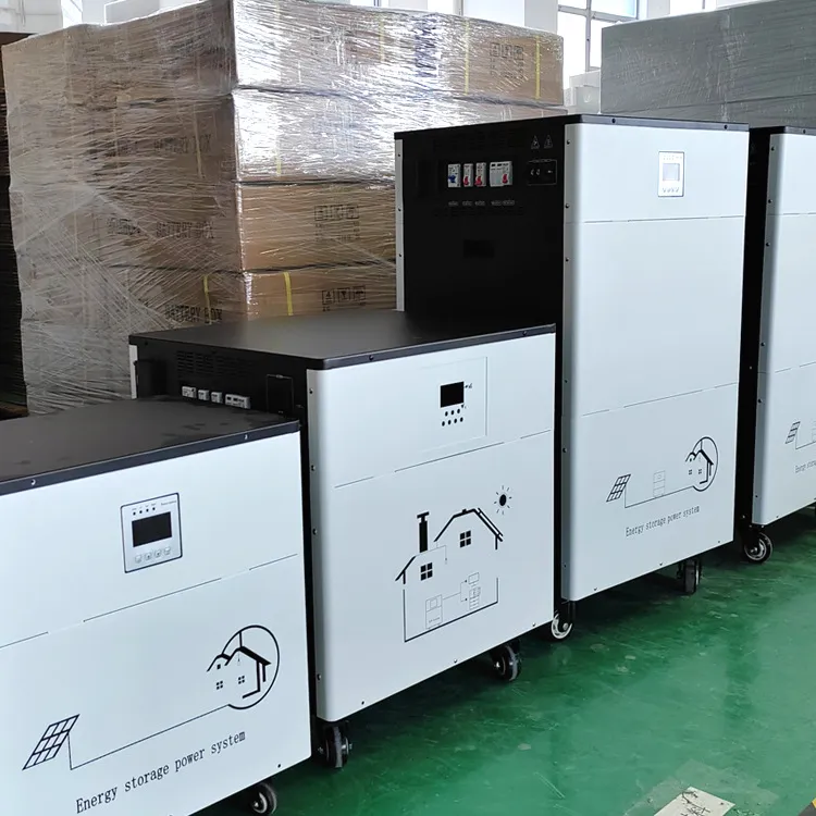 Sistema de Armazenamento de Energia Fotovoltaica com Células Solares Empilhadas a 10 Graus
