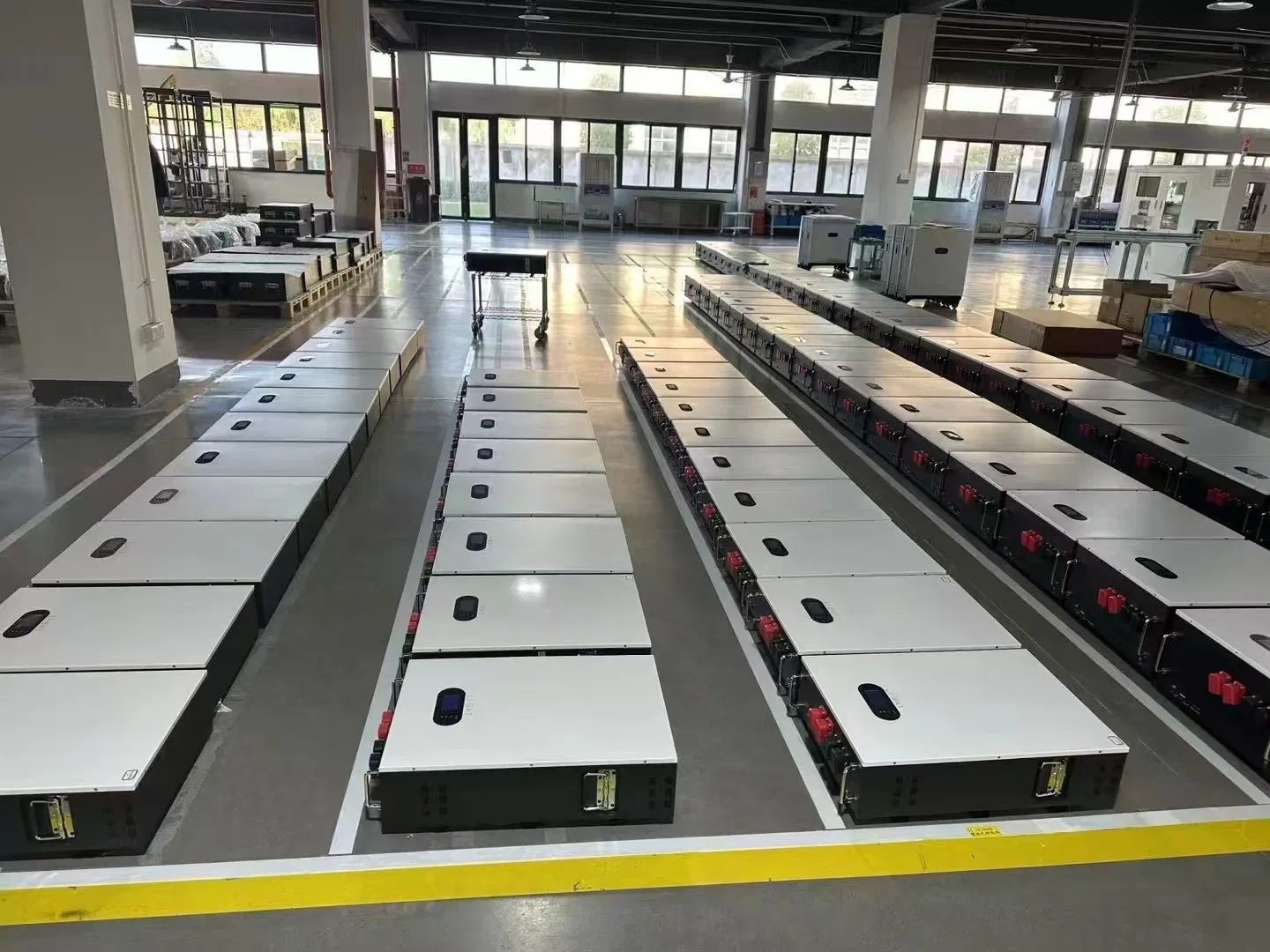 480kw/921.60kwh Estação de Energia Distribuída com Armazenamento Fotovoltaico Off-Line Sistema de Energia Solar