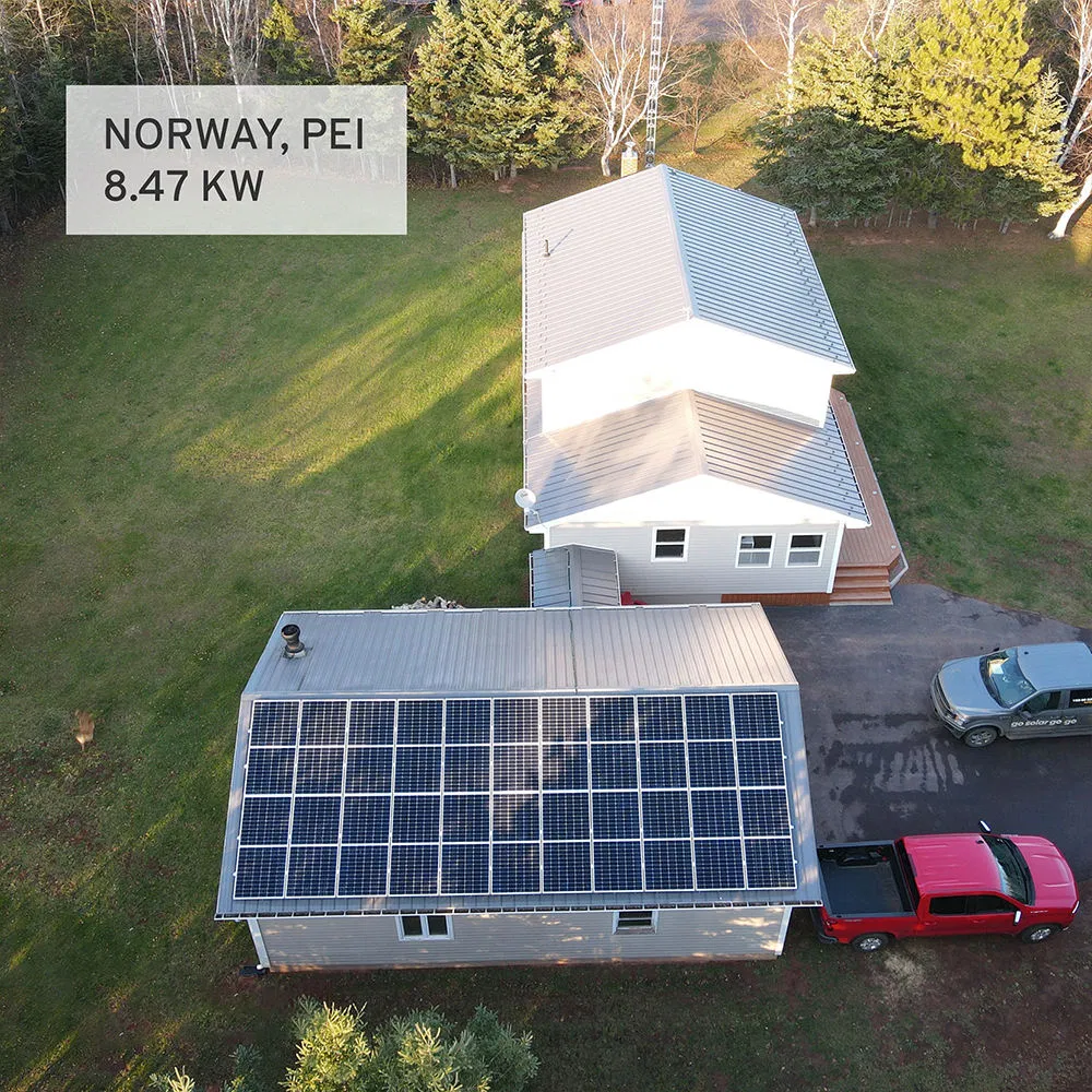 Sistema de Armazenamento de Energia Fotovoltaica com Células Solares Empilhadas a 10 Graus