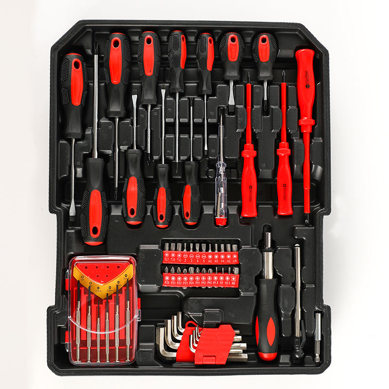 186-Piece Professional Auto Repair Tool Set | Socket Wrench Kit with Sickle, Aluminum Hard Case