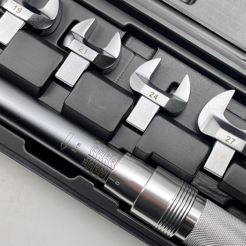 30-210N.m 14*18 12pcs Open Head Ratchet Torque Wrench Set With Good Price