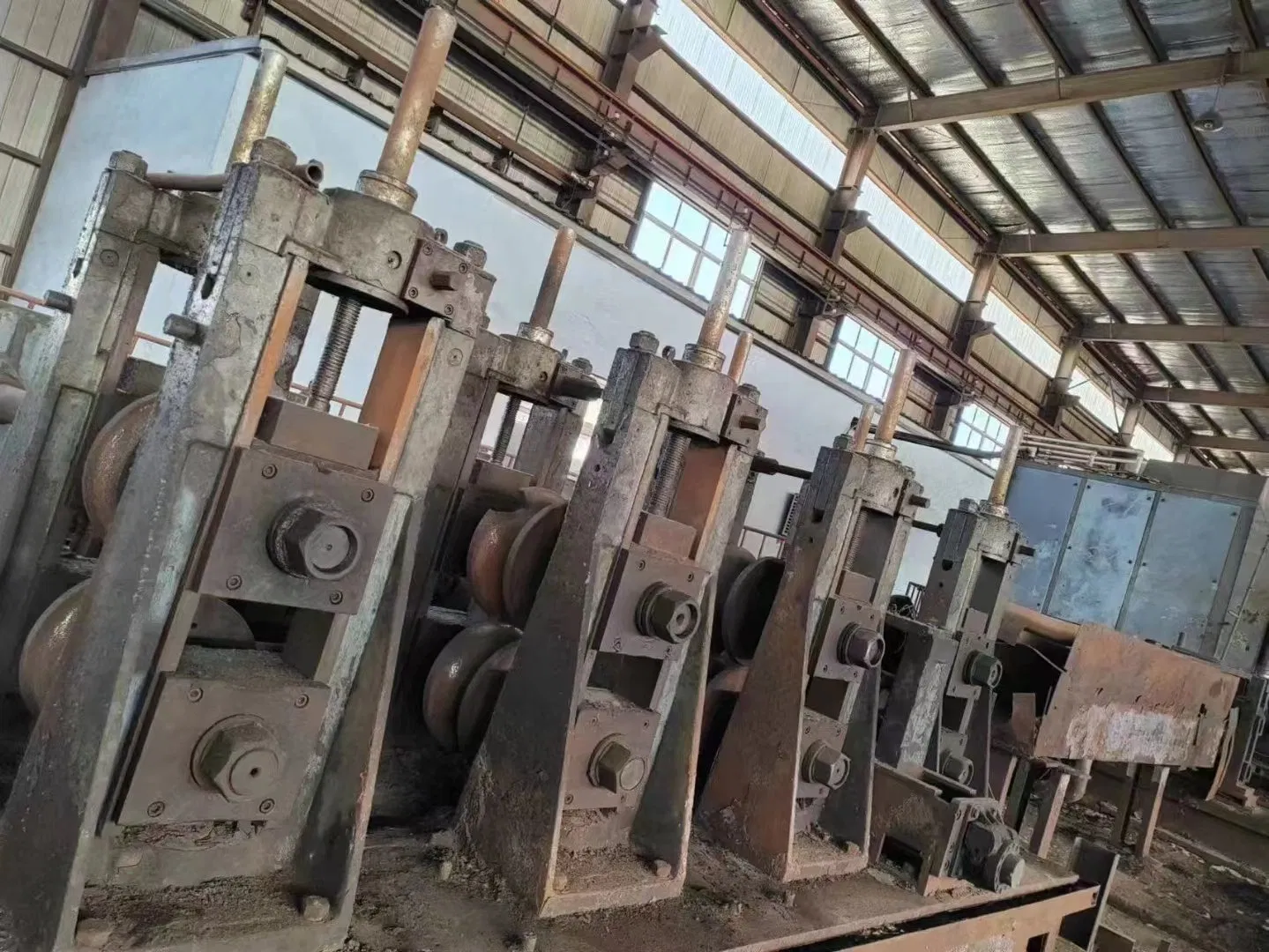 Molino de Laminación de Tubos de Acero al Carbono de Segunda Mano Chino 219