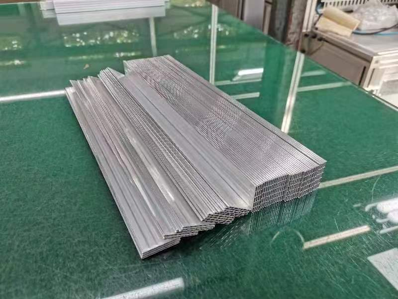 Directo de fábrica para 4343/3003/7072 tubo de aluminio soldado de alta frecuencia para radiador de automóvil