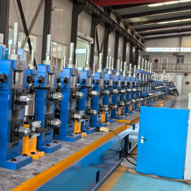 Molino de Laminación de Tubos ERW Avanzado para 60-165mm Producción de Tuberías de Acero