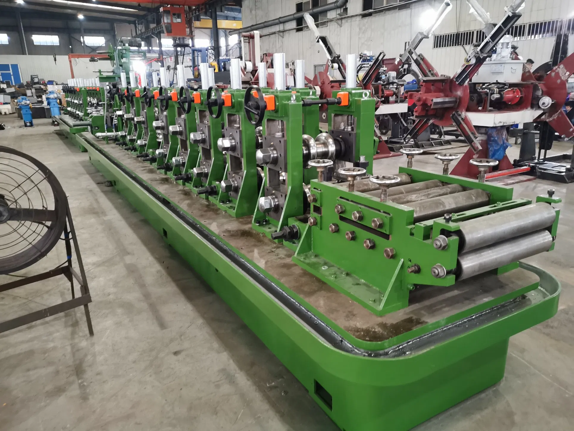 Máquinas de formación de acero por soldadura Hf, molino de tubos para tubos ERW