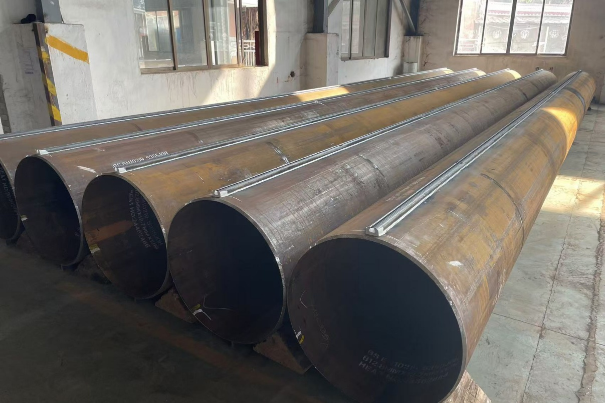 Tubería Jcoe de gran inventario, resistente a la corrosión y confiable para ingeniería hidráulica