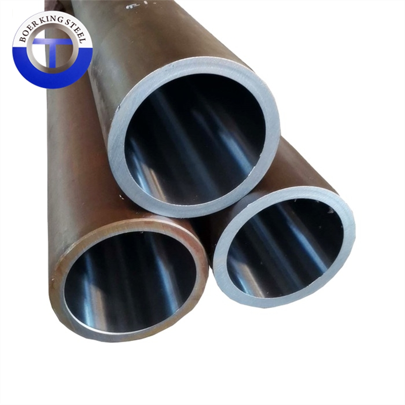 Fabricación A179 A192 A106 St45.8 Tubo de Acero Sin Costura de Carbono Laminado en Caliente St52 T2 P2 Tubo de Caldera