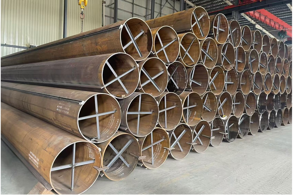 Tubería Jcoe de gran inventario, resistente a la corrosión y confiable para ingeniería hidráulica