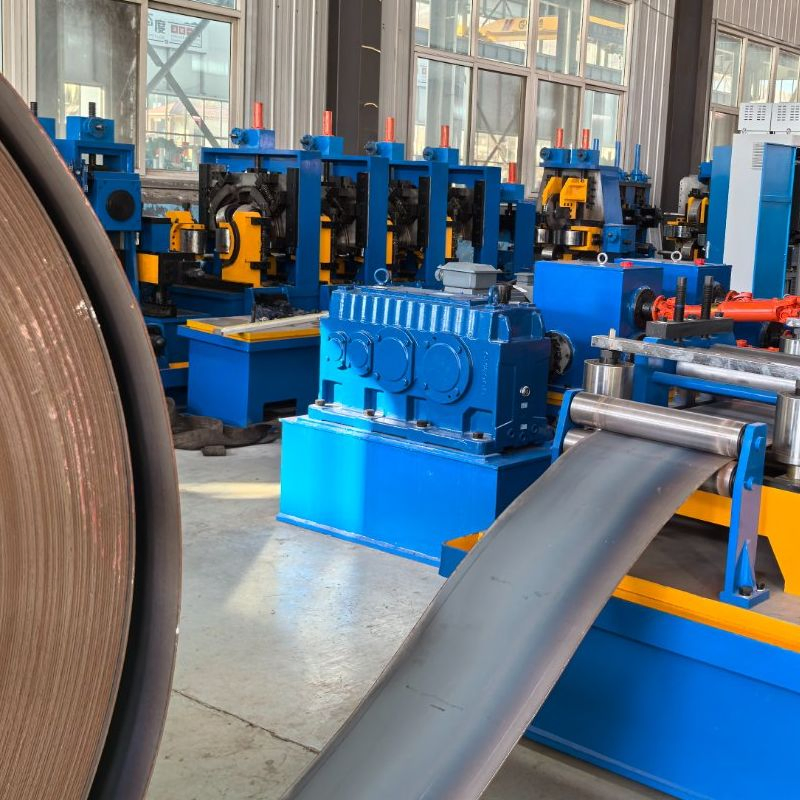 Molino de Laminación de Tubos ERW Avanzado para 60-165mm Producción de Tuberías de Acero