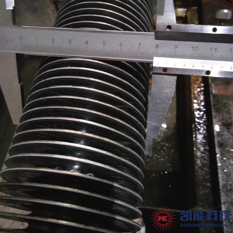 Tuberías de aletas en espiral de acero inoxidable soldadas de alta frecuencia, fábrica de tuberías de aletas en espiral de acero al carbono