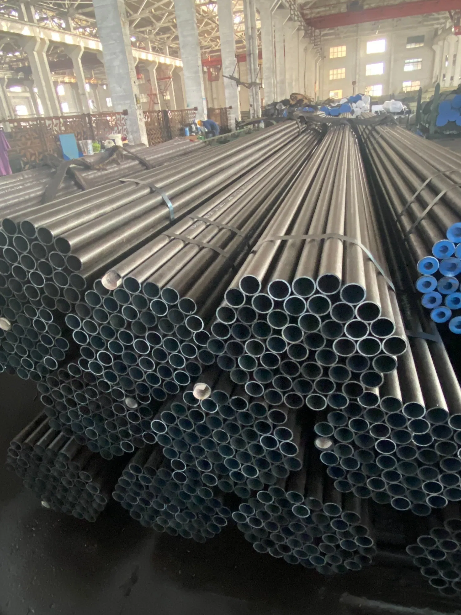 Tubo de acero sin costura dibujado en frío directo de fábrica - Od 6-219mm, Wt 1-30mm Personalizado