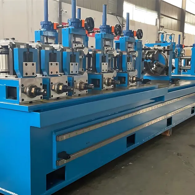 Molino de laminación en frío de tubos de acero de precisión para la producción de tuberías sin costura con alta precisión dimensional