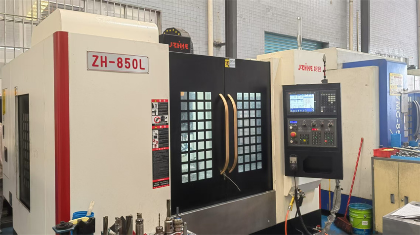 Centro de mecanizado CNC de gran escala para equipos de tuberías